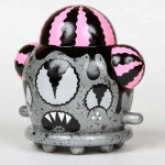 Buffmonster sculpture